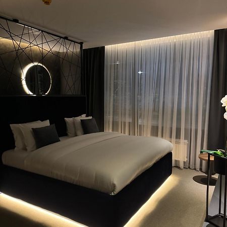 Olivia Rooms Belgrado Esterno foto