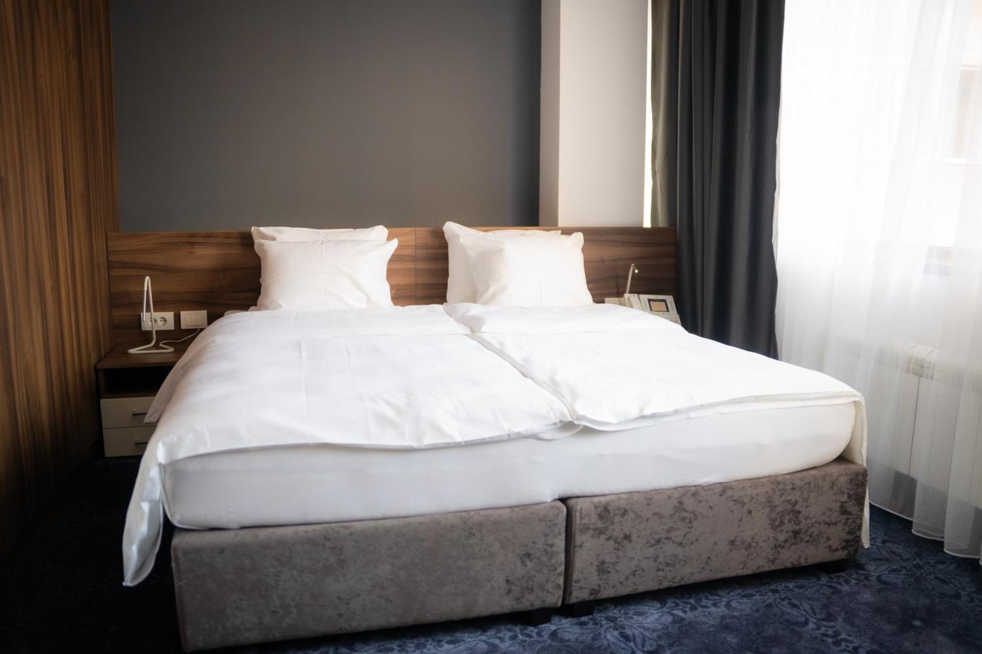 Olivia Rooms Belgrado Esterno foto